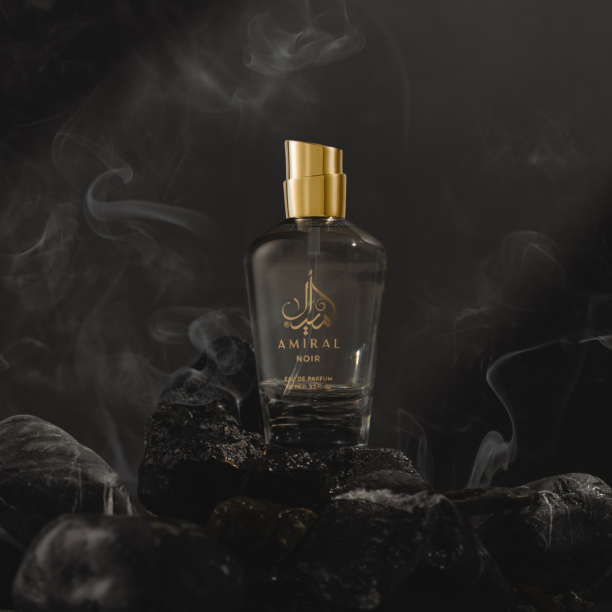 Amiral Noir perfume bottle amid smoke